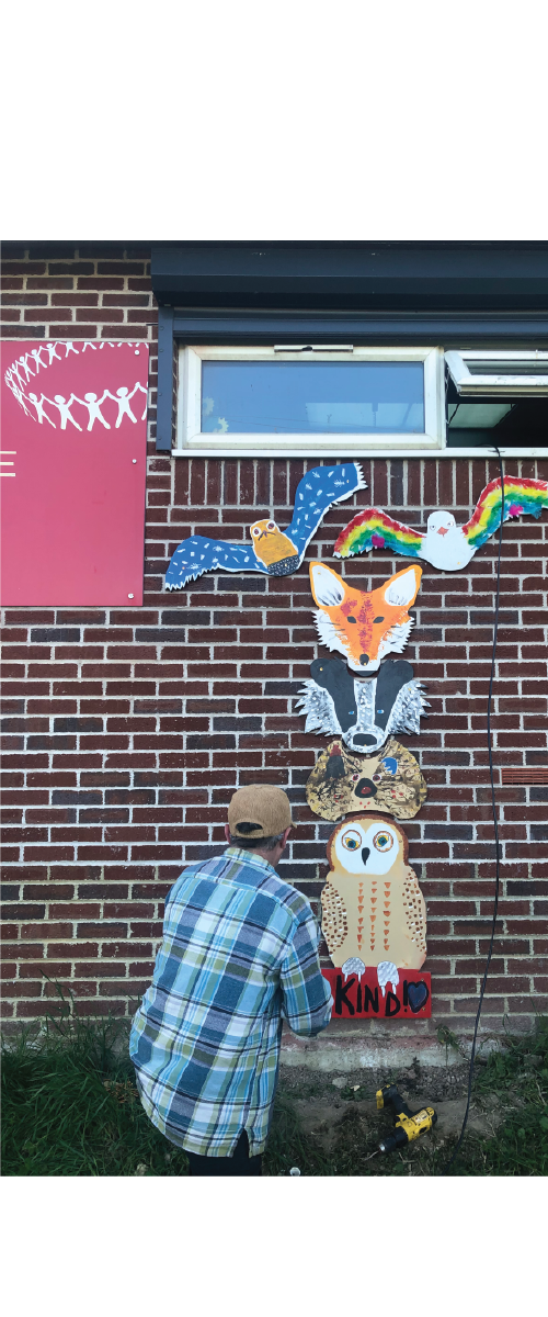 Broomgrove totem_install